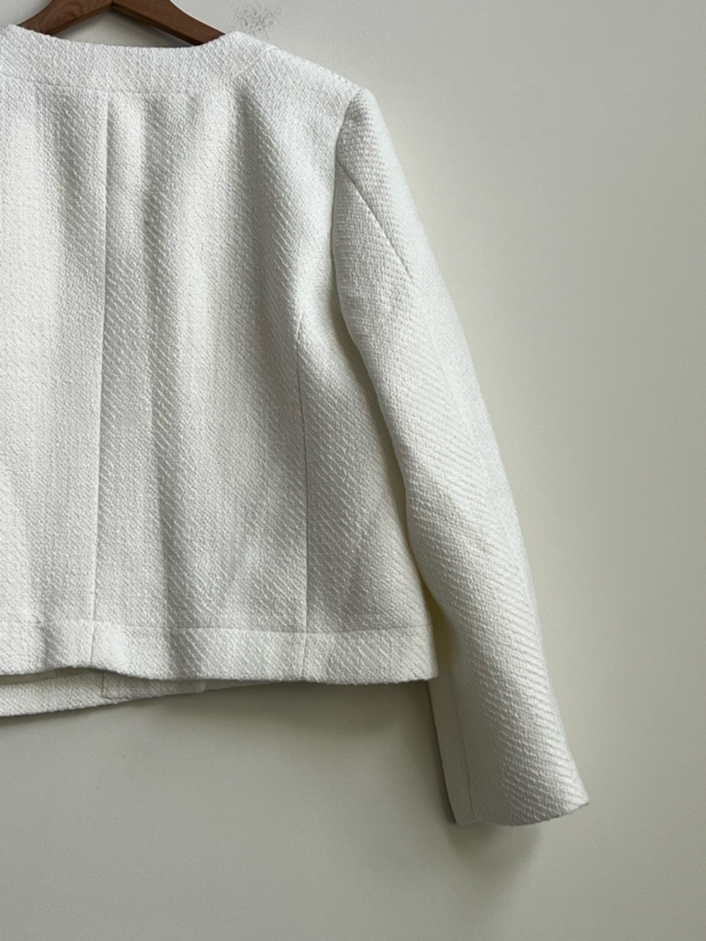 J.Crew Factory Womens Ivory Tweed Lady Jacket BW284 Preppy Pocket 16 Pearl Chain - Picture 15 of 15